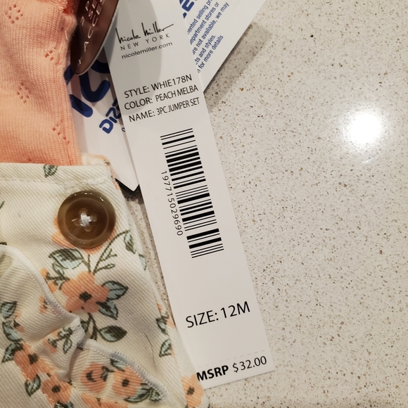 New. Nicole Miller dress set. Size 12 mths - Picture 4 of 4